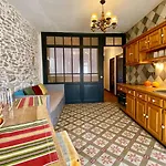 La Maison Des Templiers ~ Ostal Medieval ~ Logis Enchantes * قرقشونه