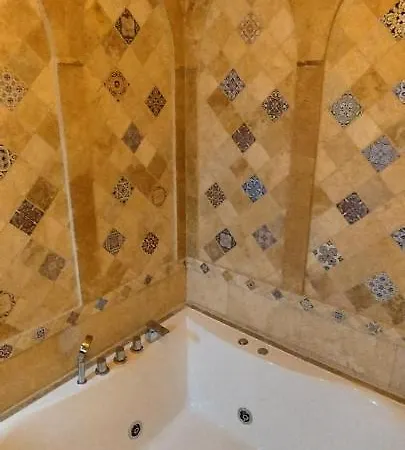 La Maison Des Templiers ~ Ostal Medieval ~ Logis Enchantes Apartamento *