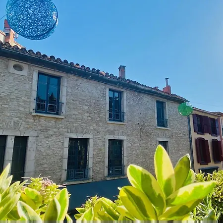La Maison Des Templiers ~ Ostal Médiéval ~ Logis Enchantés