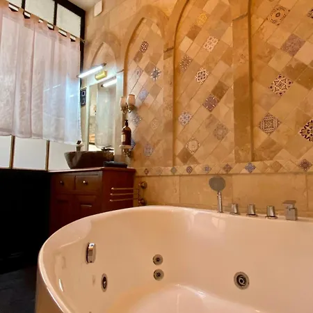 Apartment La Maison Des Templiers ~ Ostal Medieval ~ Logis Enchantes Carcassonne