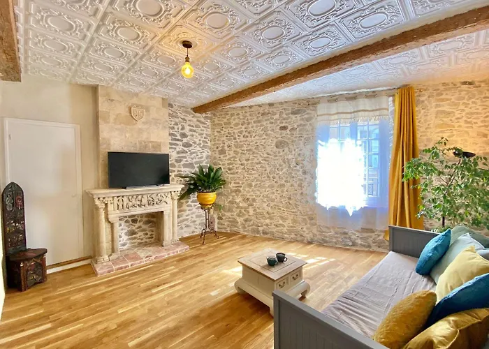 La Maison Des Templiers ~ Ostal Medieval ~ Logis Enchantes * Carcassone